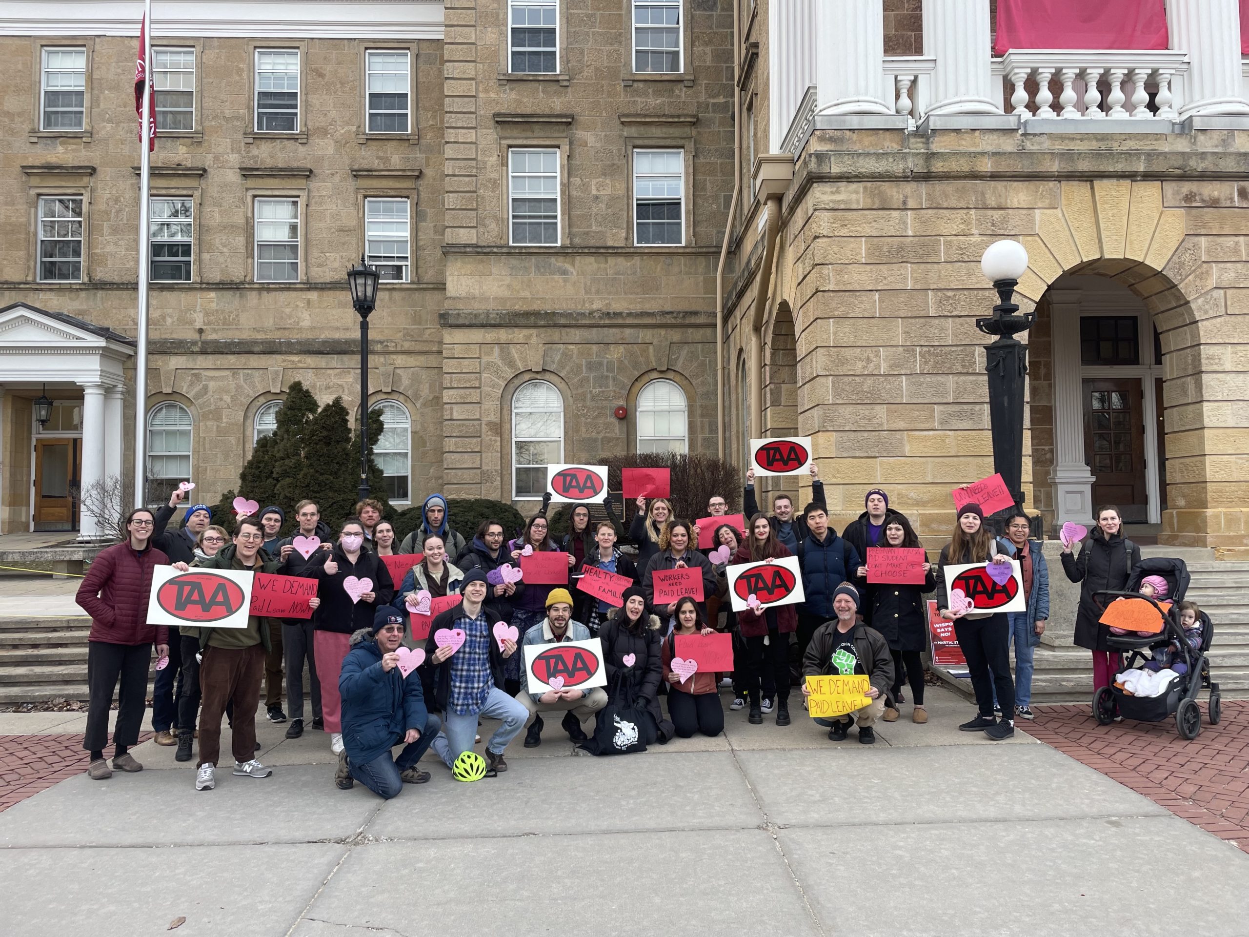 Scenes from February 14th paid leave petition delivery